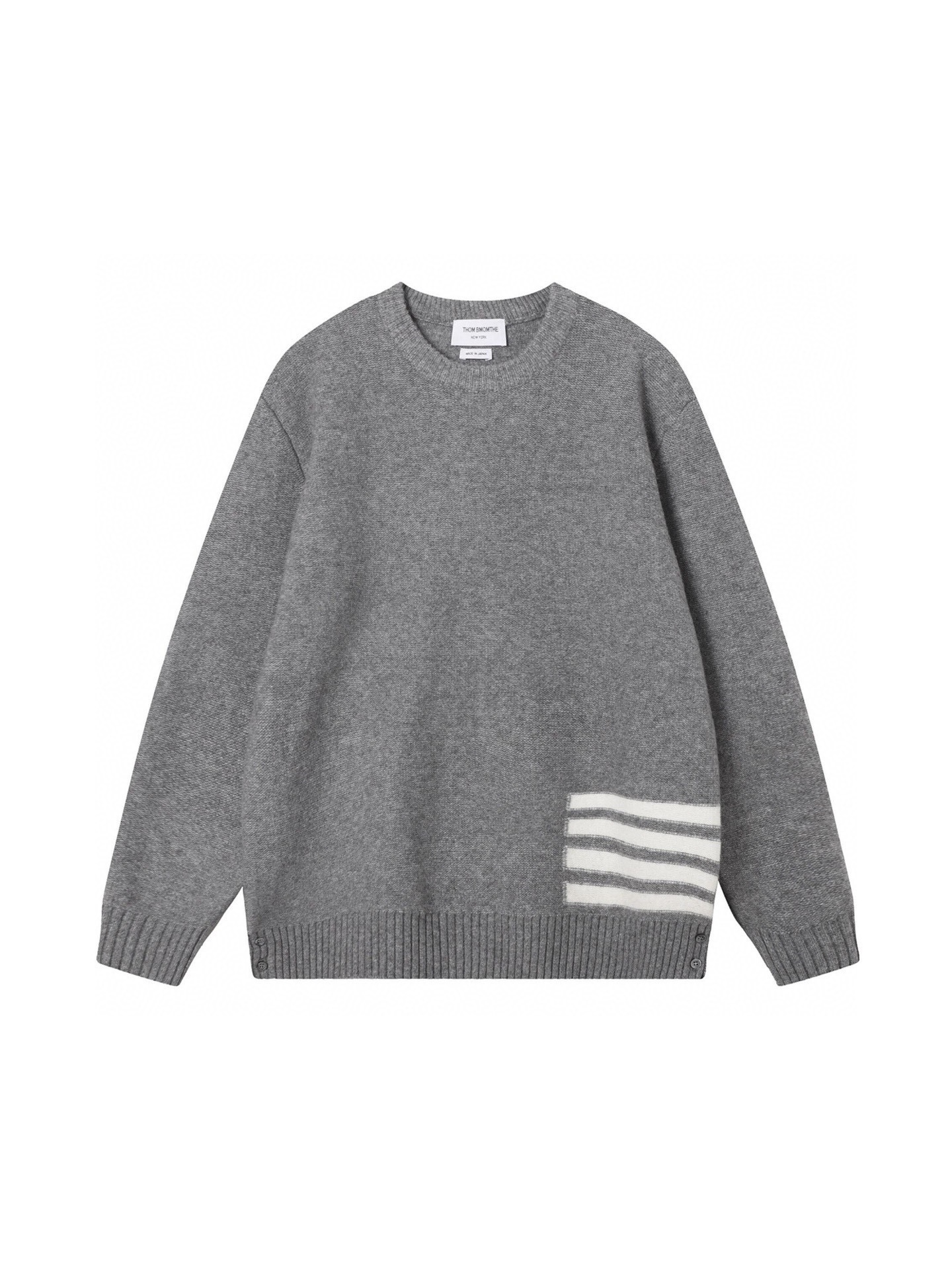 THOM BROWNE/Tom Browne Four-Stripe Crew Neck Pullover Sweater Unisex Thom Browne is a visionary designer known for his …