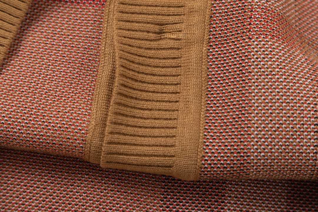 Burberry/Balberly 23s Classic Chrysanthemum Khaki Jacket with Custom Supplements - 图片 8