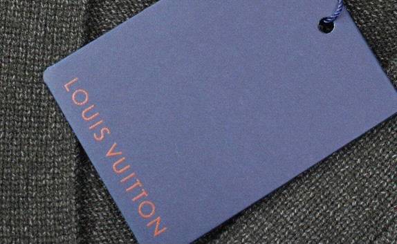 Louis Vuitton Unimonogram V-Shirts: Soft Knitwear Collection in 23 New Styles - 图片 8