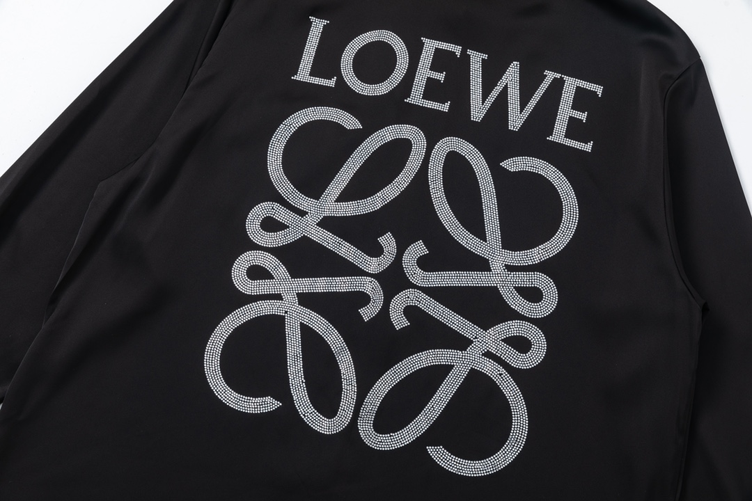 Loewe/Loywe 23ss Silk-Crayed Long Sleeve Shirt: Sun-Proof Unisex Suit in S, M, L - 图片 4