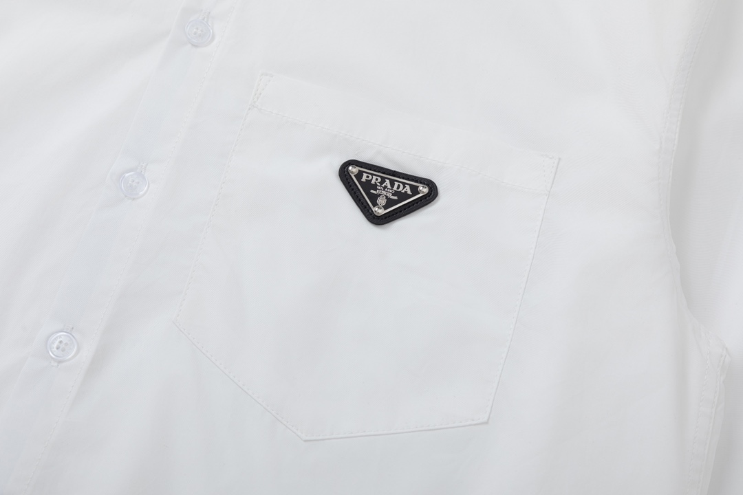 Prada 24ss Silk Shirt with Unique Design and Quality Craftsmanship - 图片 4