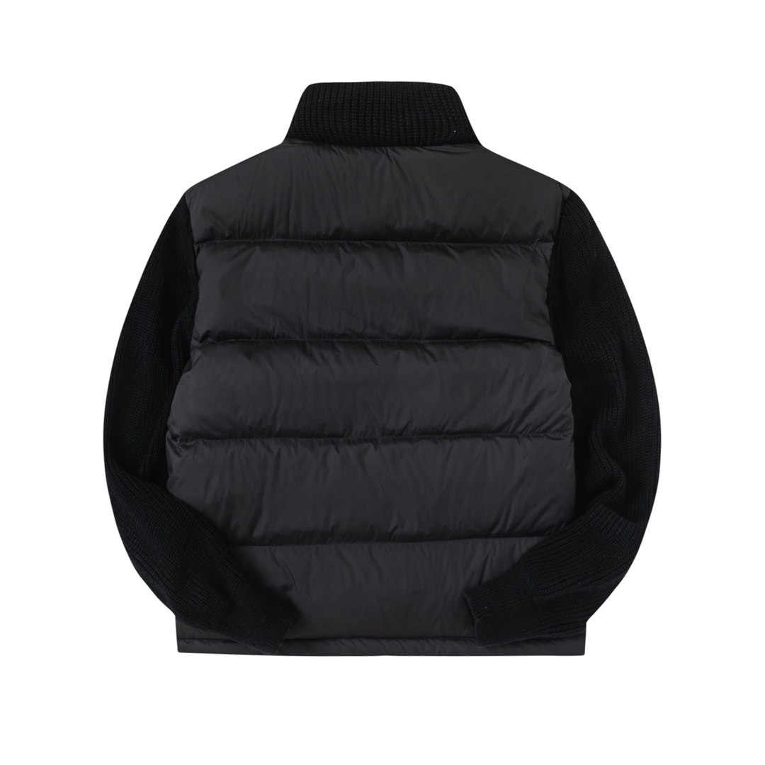 配防尘袋Moncler/蒙口立领针织拼接羽绒立领针织前片90白鸭绒整件上身轻便舒适简约奢华精致时髦的一款