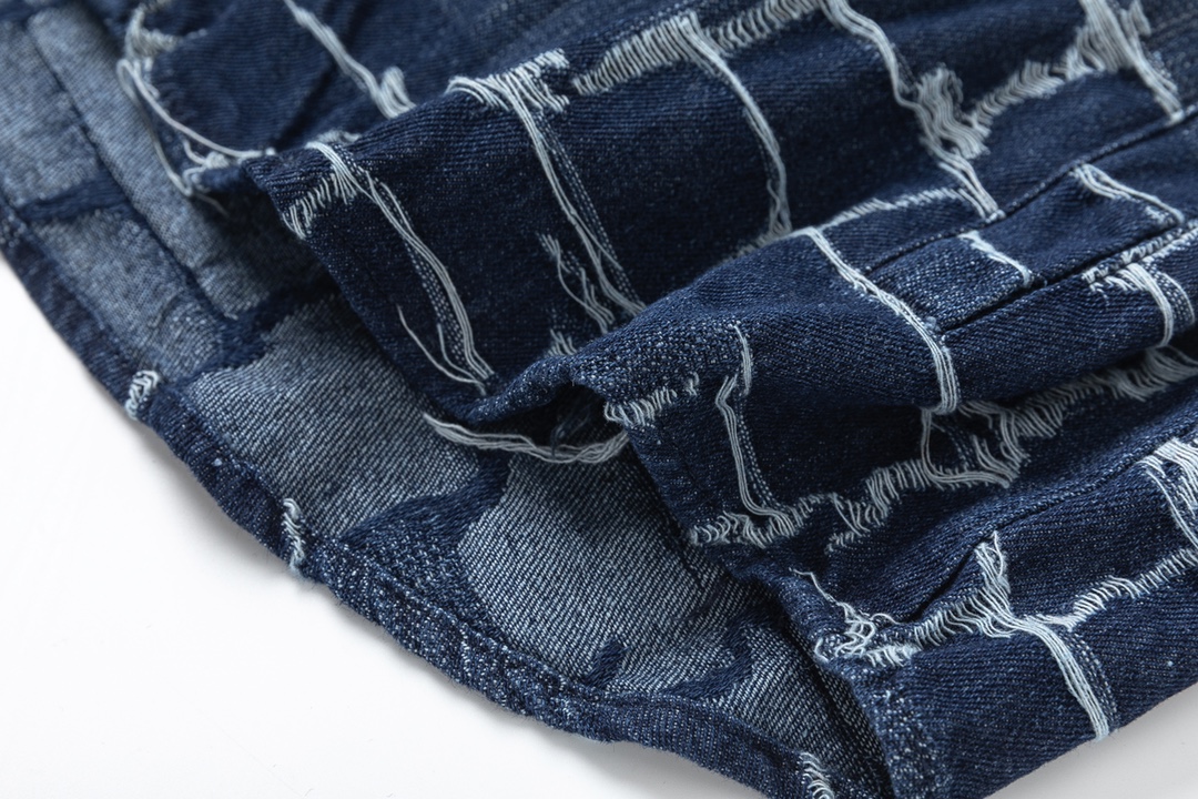 2024 Fendi High-End Logo Shirts in Blue: Detailed Tailoring and Quality Craftsmanship - 图片 6