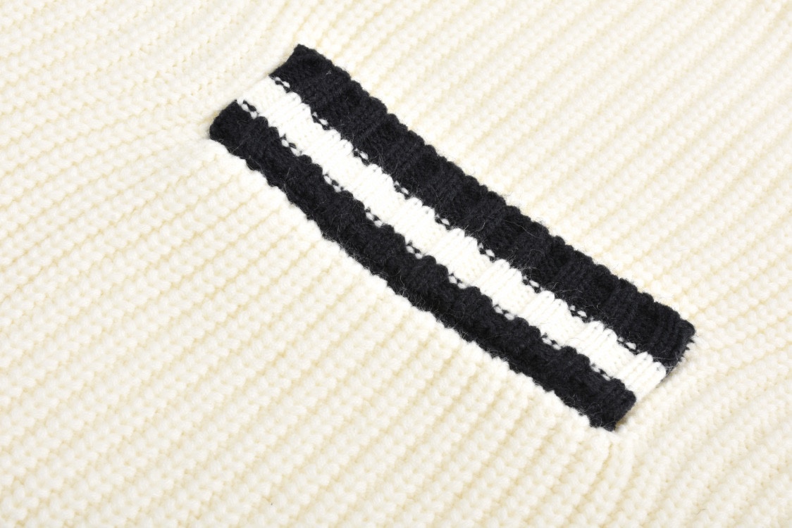 Miumiu 24SS Imported Cashmere Dress with German Pins (Size 38, 40, 42) - 图片 6