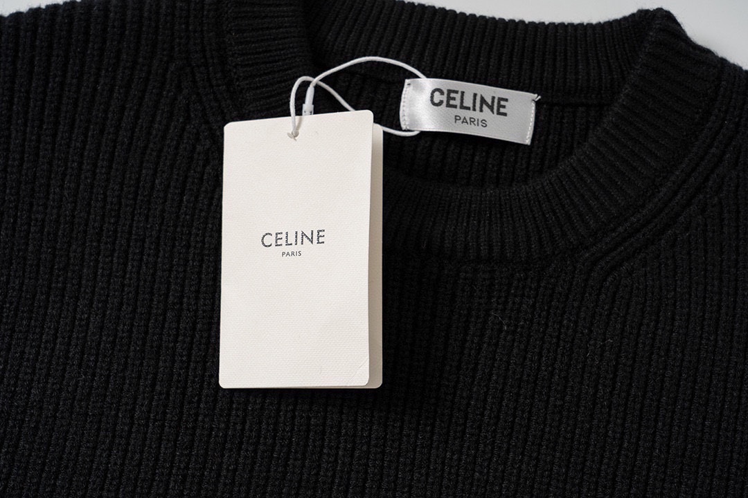 CELINE Autumn/Winter Weasel Collar Coat: Imported Wool, Hand-Plugged for Softness, Custom Sizing - 图片 6
