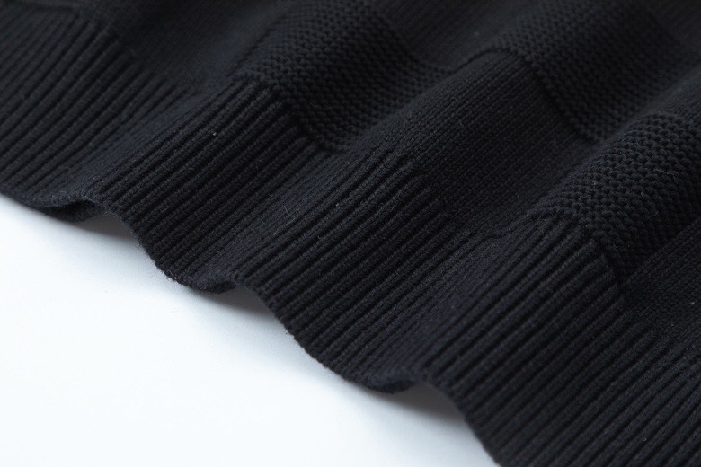 Louis Vuitton 22SS Sweater: Classic Cotton Stitching, Metal Pin Detail, Unisex Style - 图片 7