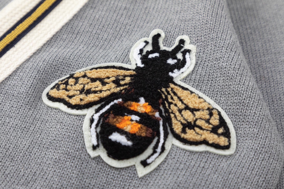 Gucci 20FW Small Bee Wool Jacket: Top-Class, Cozy, Unique Copy with Bee Embroidery - 图片 4