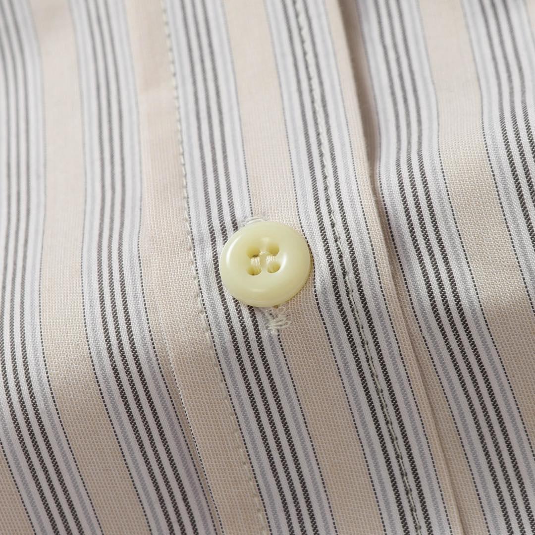 Brand-new Embroidered Shirt from MiUMIU/Mumu24ss: High-Quality Cotton Fabric, Stylish Design - 图片 3