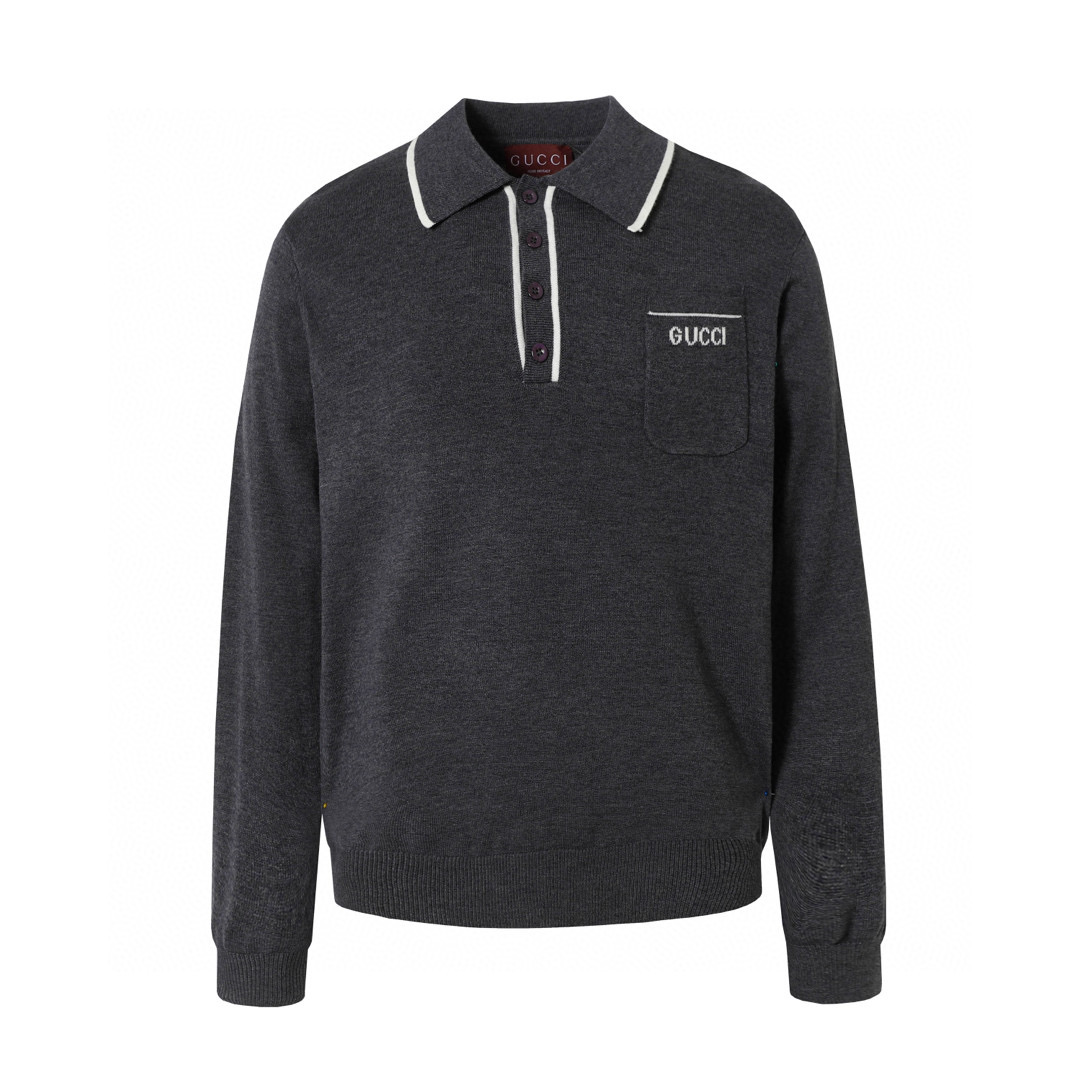 NO:595413,(Original quality) guc Gucci 24fw letter pocket lapel sweater, originally purchased for 13,500, the fabric is made of pure sheep wool yarn and then subjected to special wool sweater washing treatment. The overall comfort is more skin-friendly than the original version. The imported 14-needle German jacquard logo pockets create a flat three-dimensional effect. The accessories are all customized with 24 new version of red accessories. Size: s-l,,gucci,gucci,sweaters,alexander wang19860909（原单品质) guc古驰 24fw 字母口袋翻领毛衣 原13,500购入,面料采用纯绵羊毛毛纱织造后做特殊羊毛毛衣洗水处理,整体舒适感对比原版更加亲肤,进口14针德机提花logo口袋做出平整立体效果,辅料全部定制24新版红色辅料. size: s-l,,gucci,gucci,sweaters,alexander wang,Men's clothing