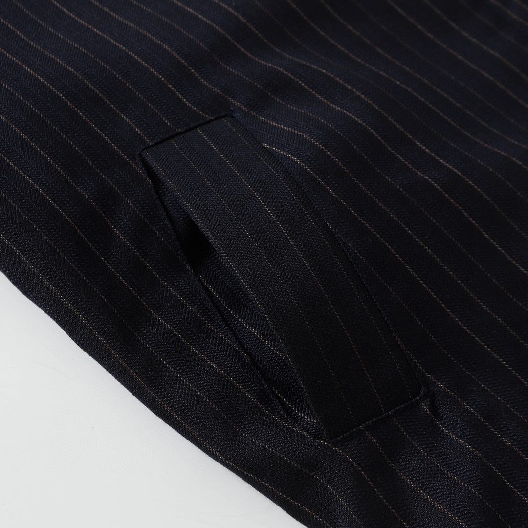 Miumiu Striped Jacket: Wool Blend, Laser Burnout, Embroidered Logo, Elegant Design - 图片 6