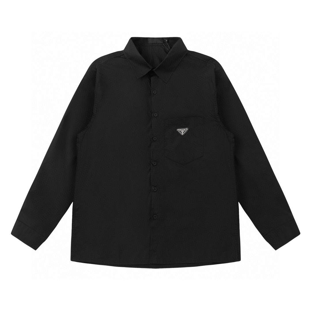    原单品质
Prada/普拉达24ss口袋三角标长袖衬衫
原9,900购入，采用70支人丝府绸布，表