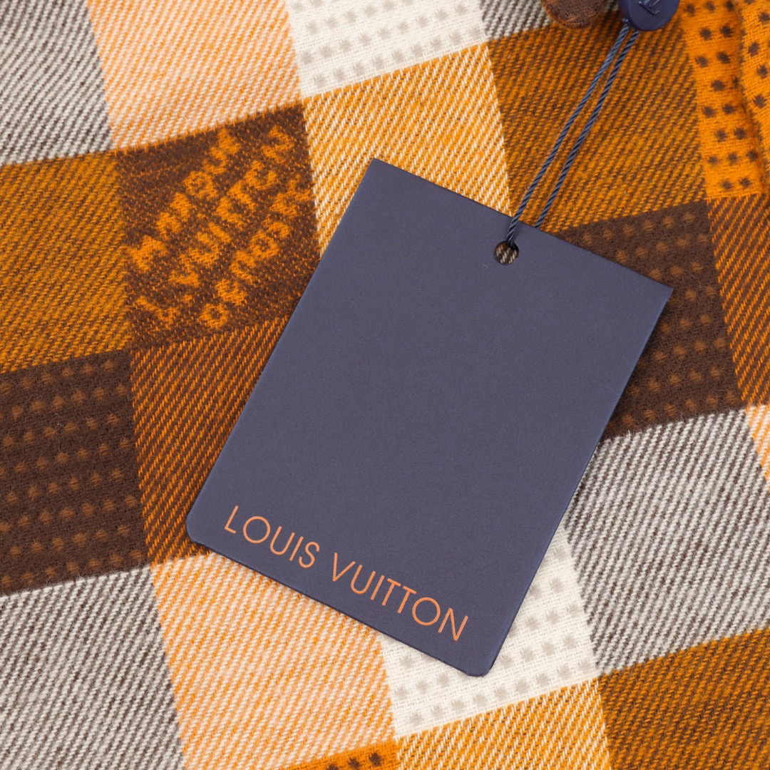 (官网11原单品质)
Louis Vuitton/路易威登 24Fw 橙色棋盘格提花法兰绒衬衫
24ss