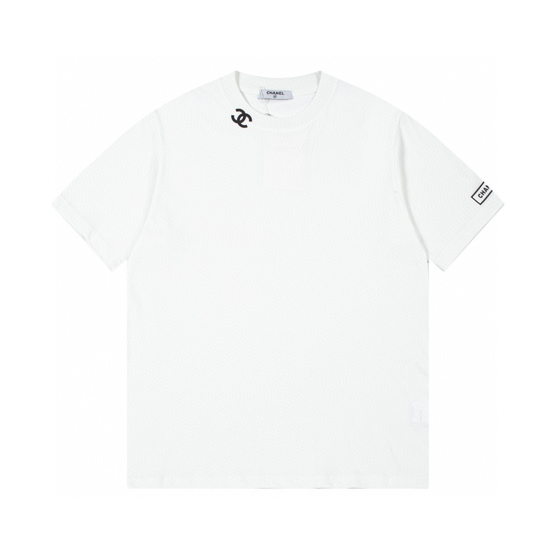 Chanel 24SS Printed Round Neck T-Shirt - Soft Cotton, Elegant Design 2 i1740463656931 3185 0 0