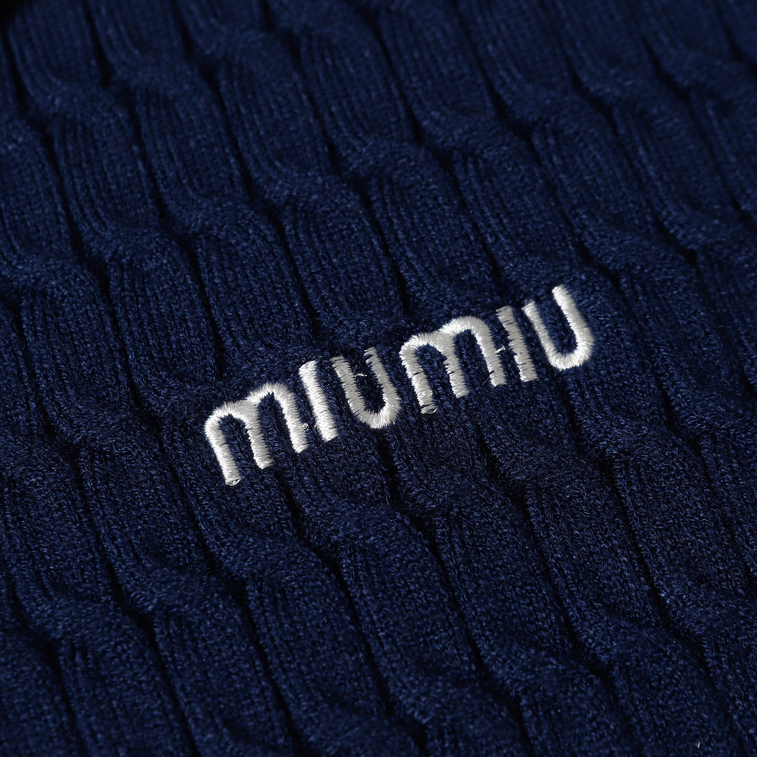 Miu Miu Women's Navy Cable-Knit Cotton Polo Sweater with Mother-of-Pearl Buttons 7 i1740819464912 1759 0 5