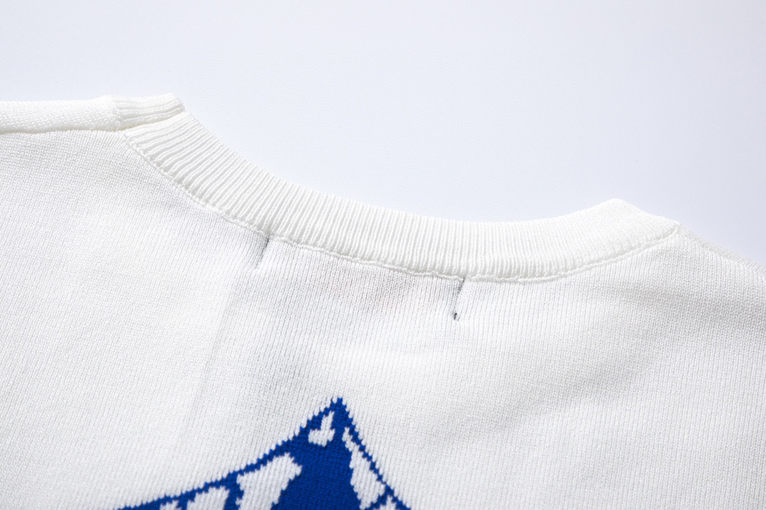 Luxury Louis Vuitton Heart Pattern T-shirt with Floral Design, Handcrafted Quality, White, SM L XL - 图片 8
