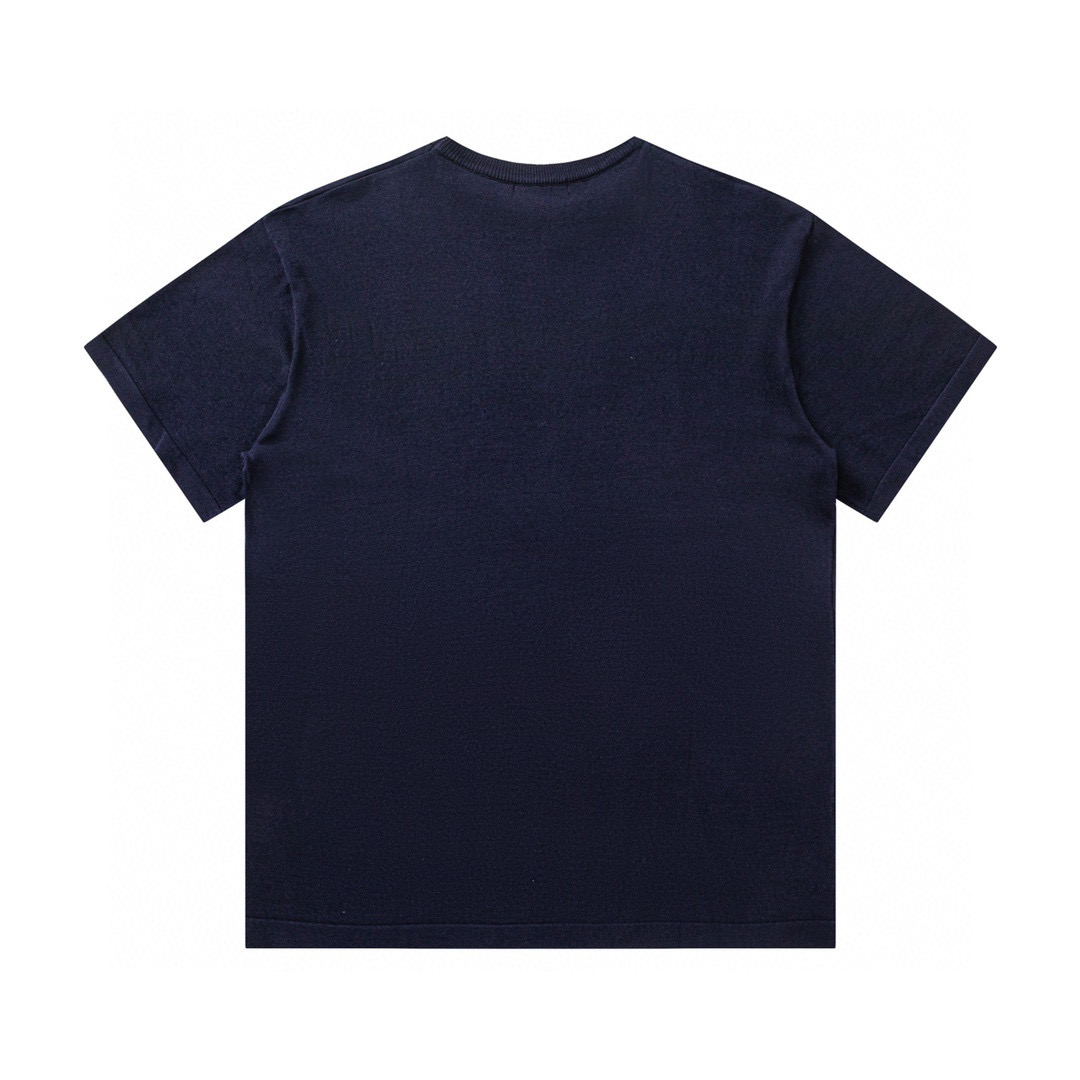 Luxury Collaboration: Louis Vuitton x Nigo T-shirt with Intricate Details - 图片 2