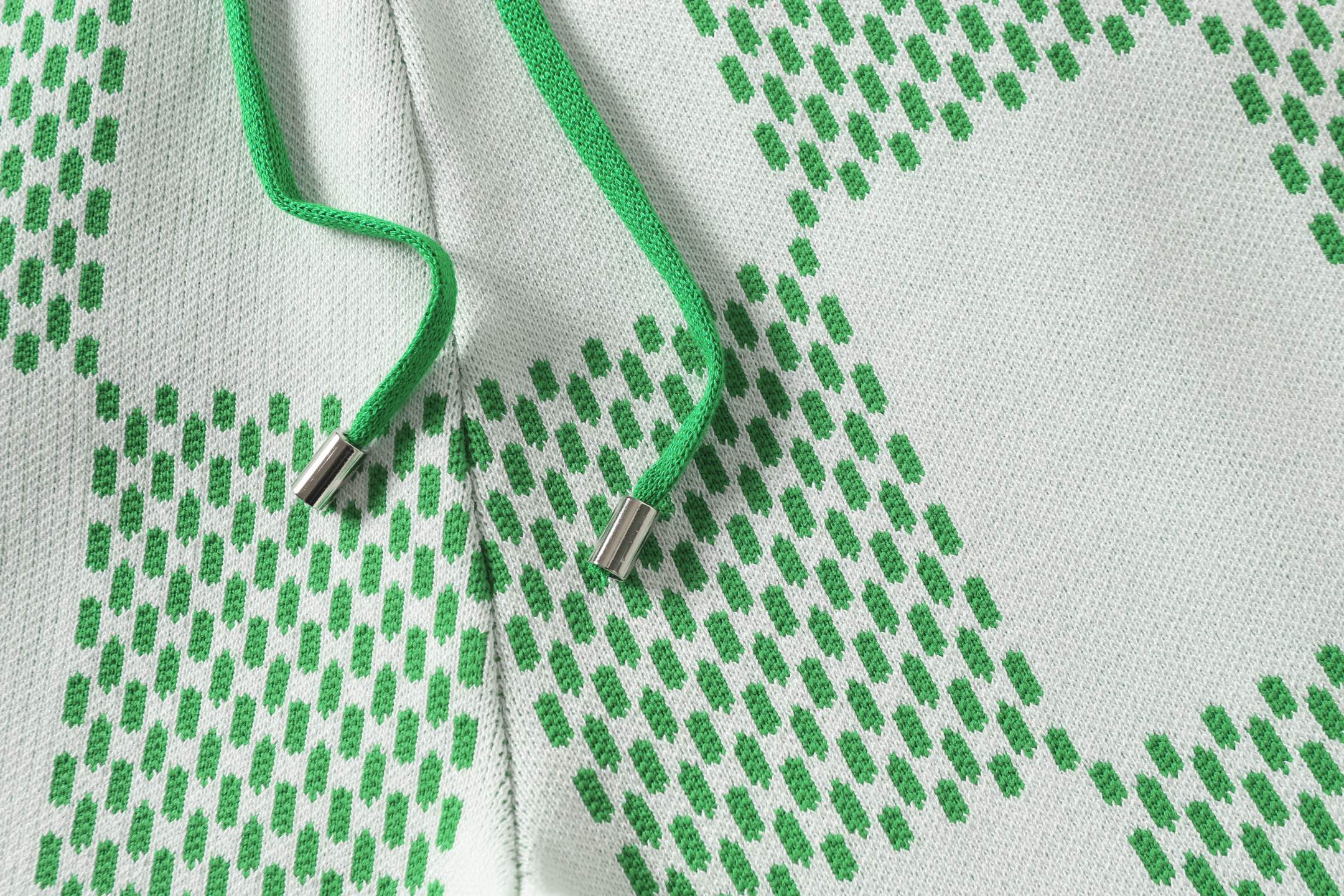 Luxury Louis Vuitton Chess Board Knitting Shorts with Detailed Design and Unisex Fit - 图片 9