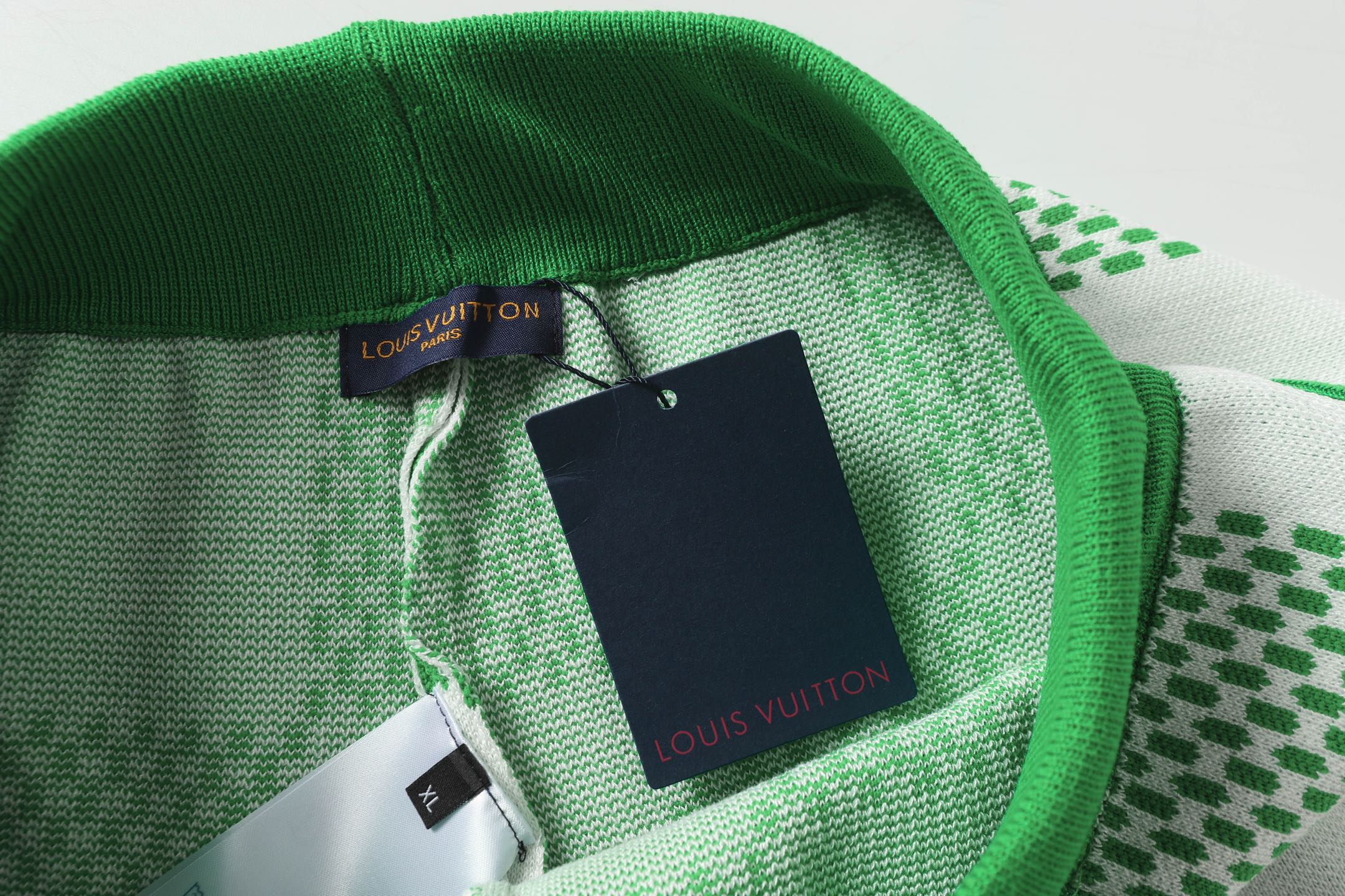 Luxury Louis Vuitton Chess Board Knitting Shorts with Detailed Design and Unisex Fit - 图片 5