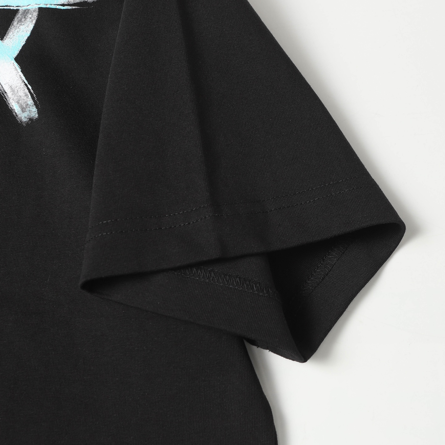 Prada Letter Logo T-Shirt: High-Quality, Soft Cotton, Customizable, 320g, Loose Fit - 图片 7