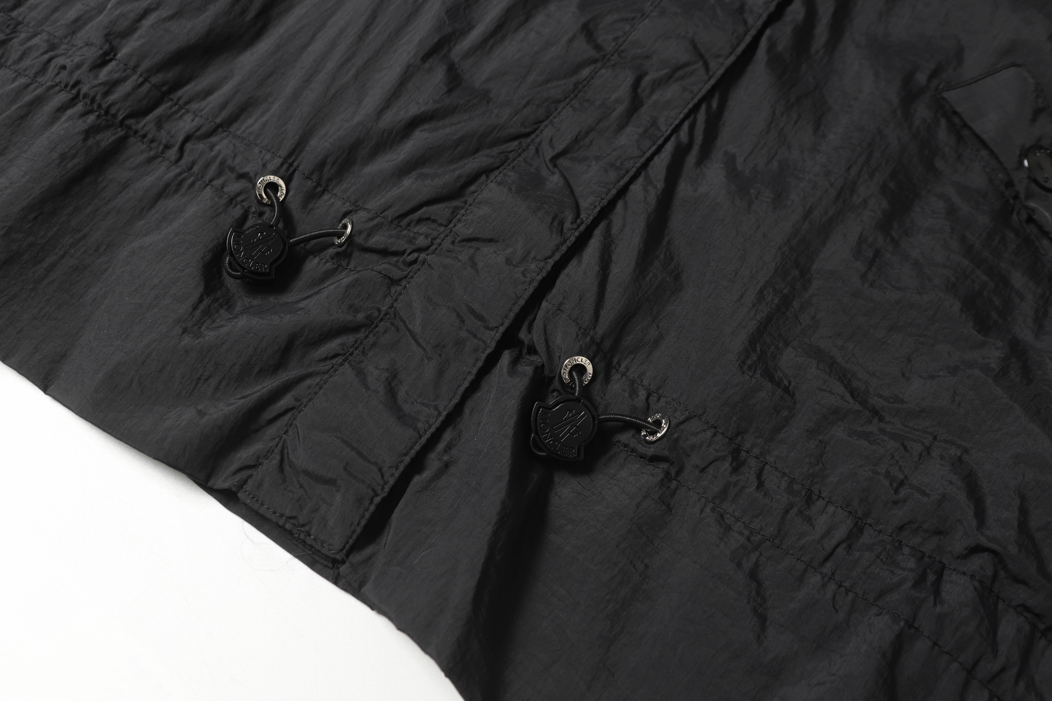 Moncler Spring/Summer 25sS Memory Fabric Collection with Light Feel - 图片 8