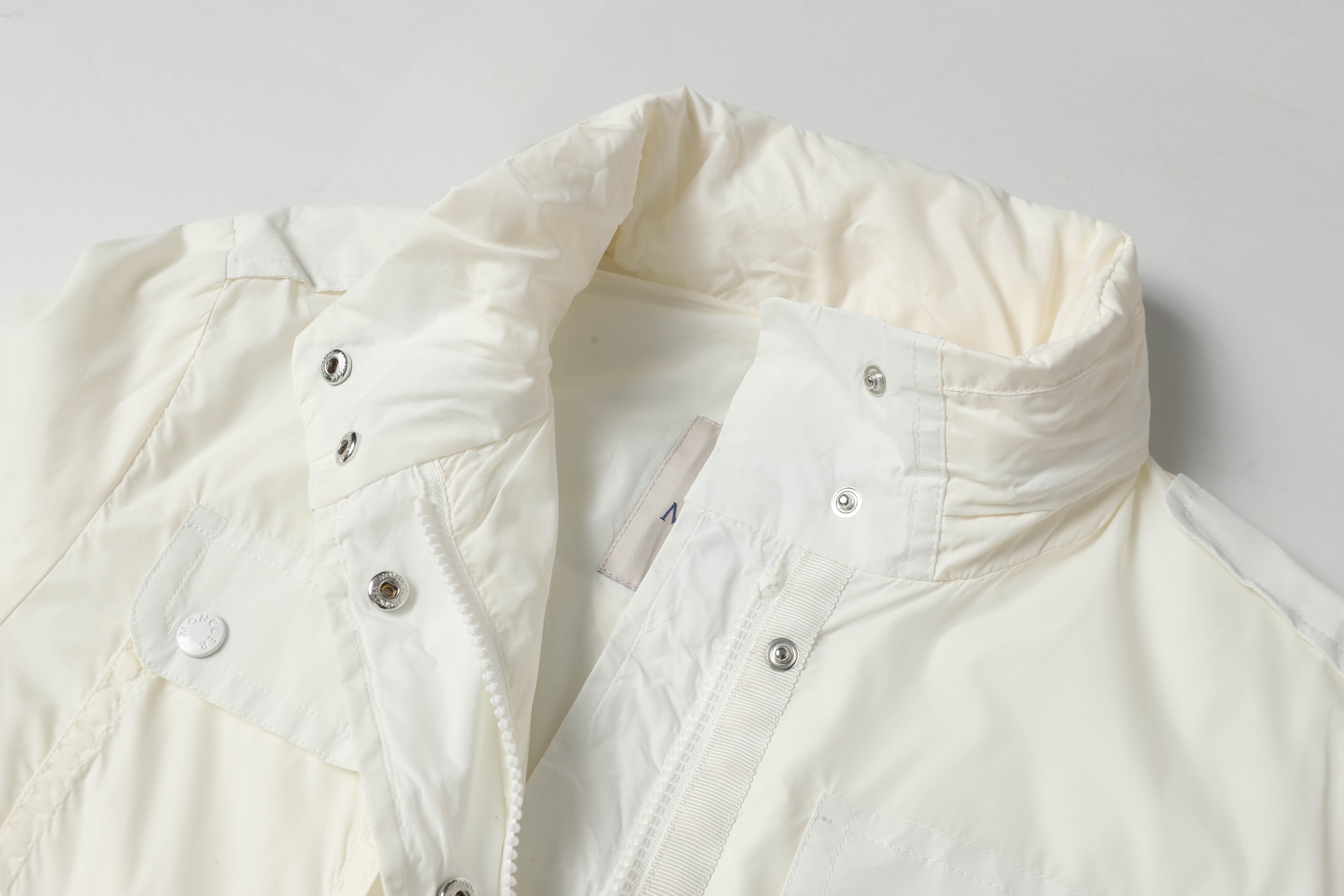Moncler Summer Sunscreen Jacket: Airproof, UV-resistant, Trendy Design, High-end Version - 图片 9
