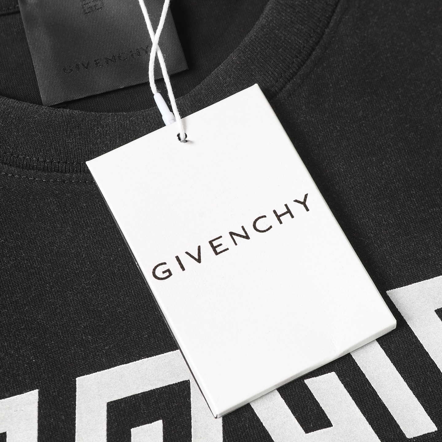 Expensive Givenchy Gypsy T-shirt with Unique Digital Print (187) - 图片 4
