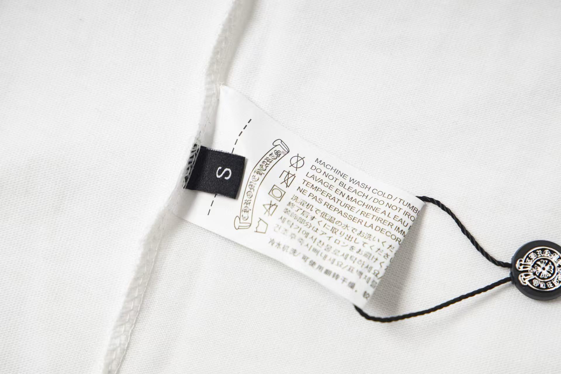 Chrome Hearts White Cotton Crew Neck T-Shirt with Sanskrit Pocket Design 8 i1748848939084 9574 0 7