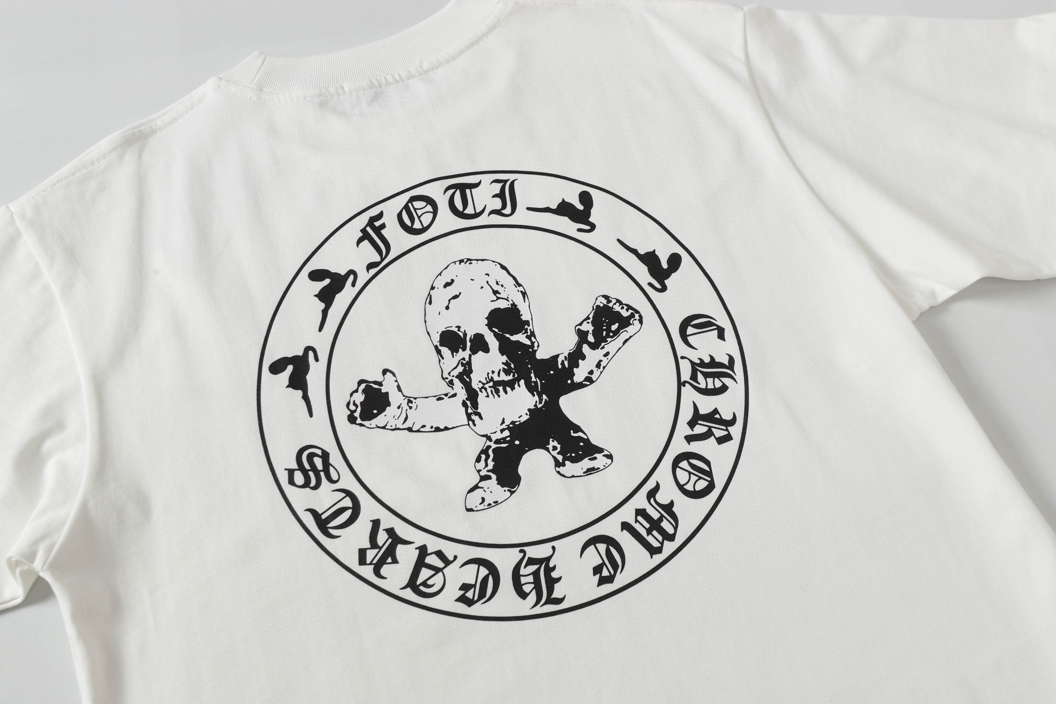 Chrome Hearts Camiseta de Manga Corta con Estampado de Monstruo 10 i1750331973120 5567 0 8