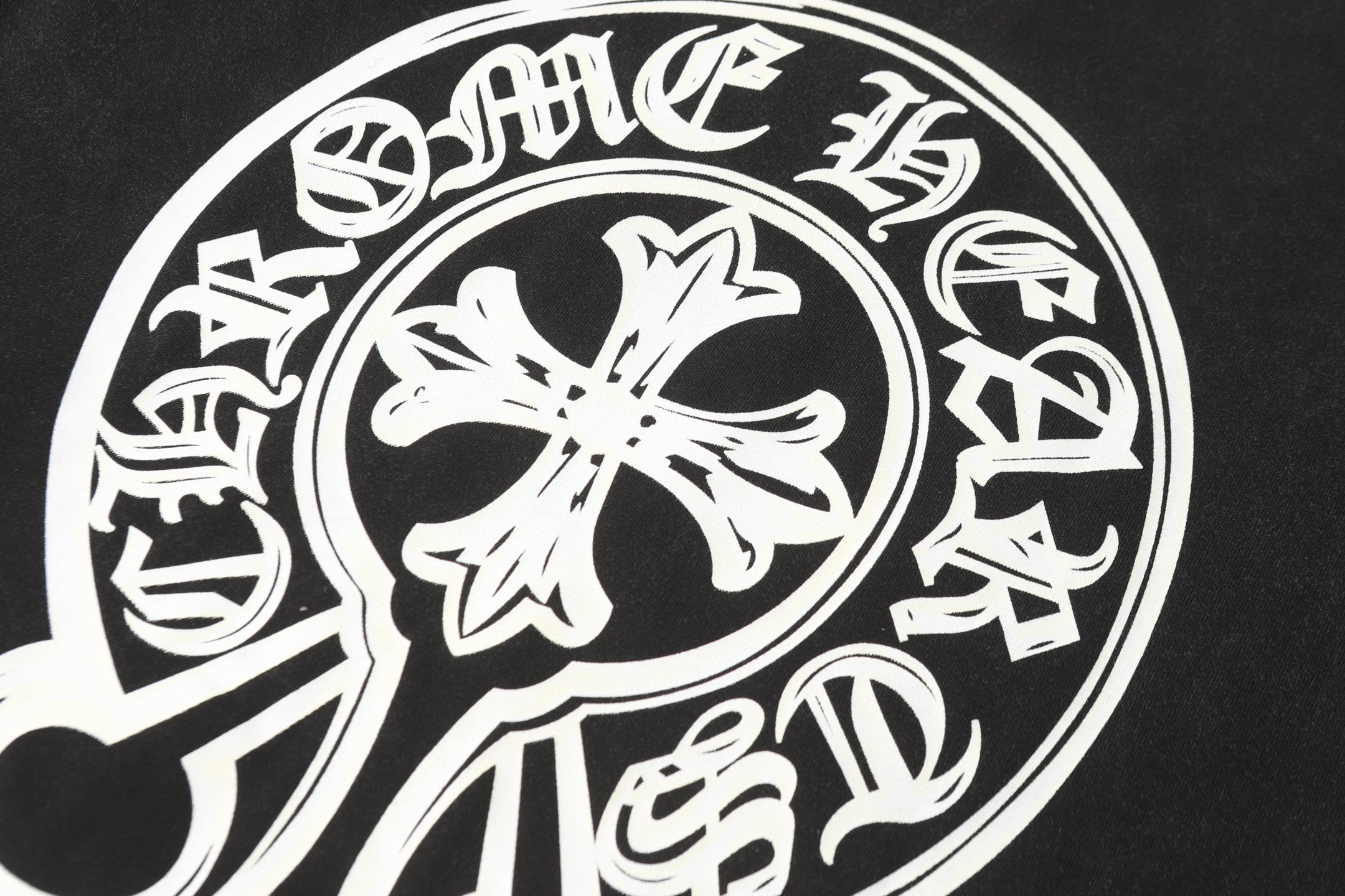 Chrome Hearts Vintage Wash Black T-Shirt with Cross Logo - Unisex 5 i1750334186453 7991 0 3