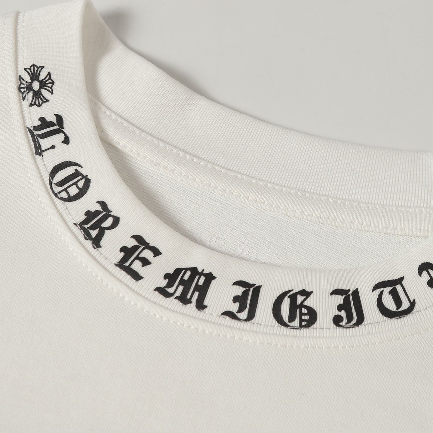 Chrome Hearts Come hearts/克罗心马蹄梵文印花长袖