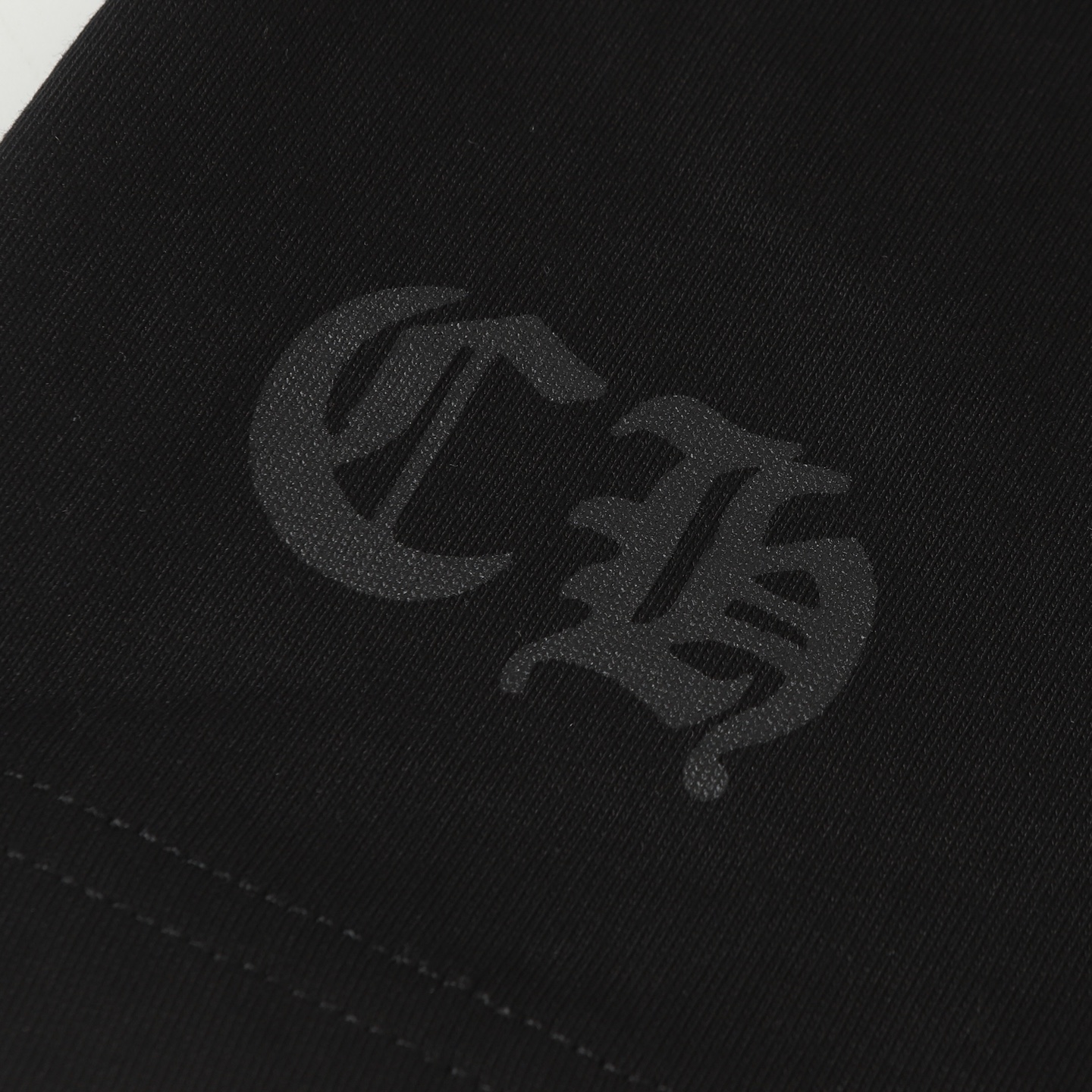 Chrome Hearts Come hearts/克罗心梵文印花长袖