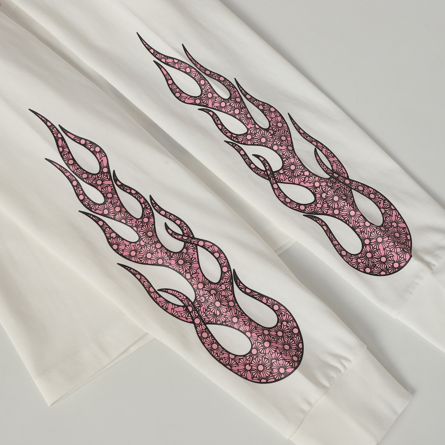 Chrome Hearts Come hearts/克罗心梵文印花长袖