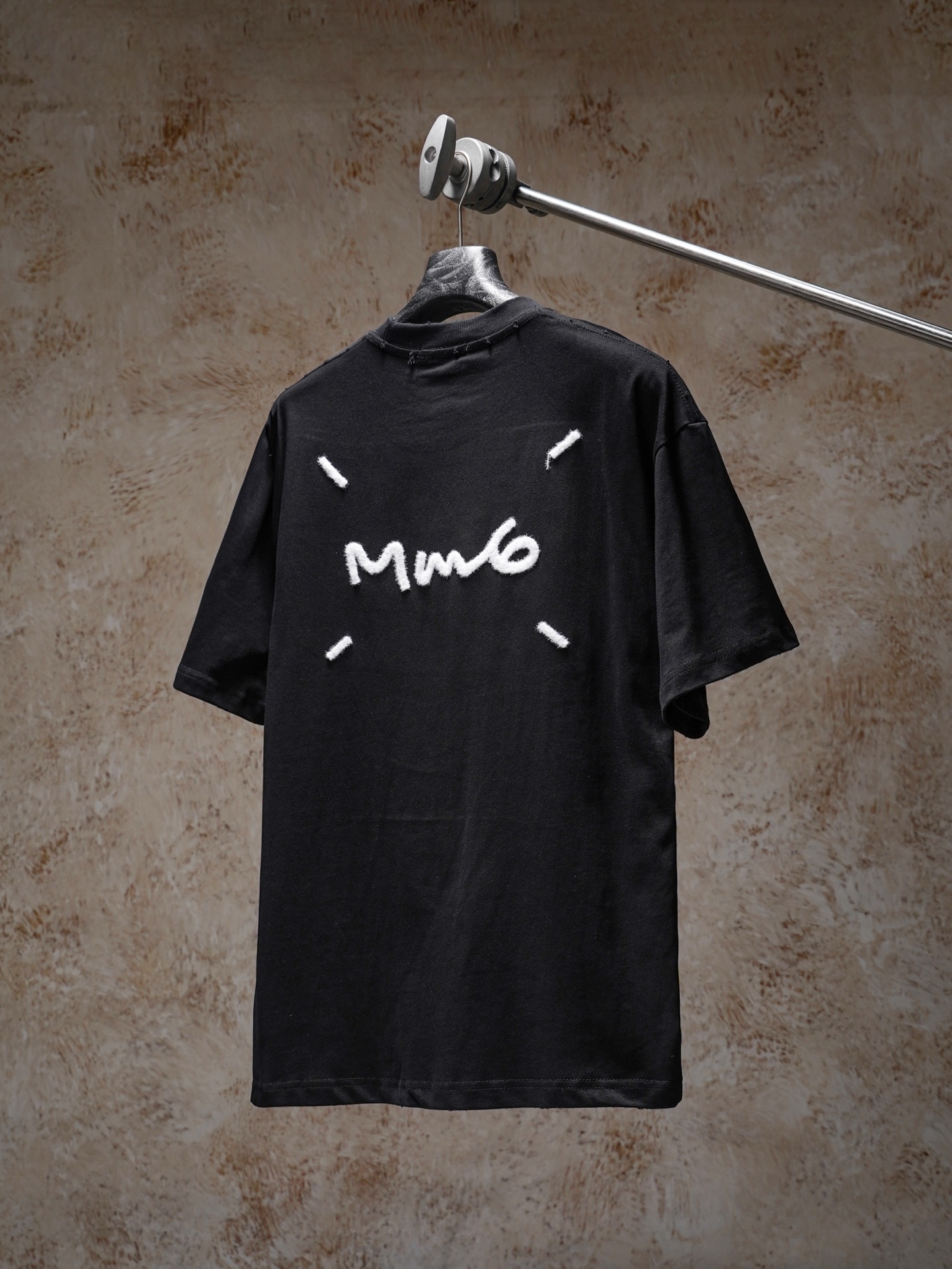 Maison Margiela MAISON MARGIELA马吉拉MM6 刺绣磨破短袖T恤