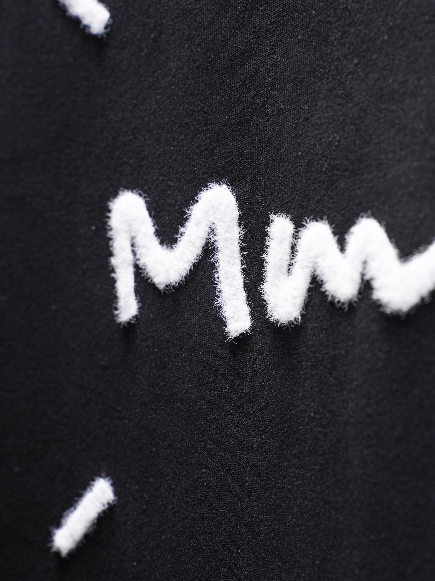 Maison Margiela MAISON MARGIELA马吉拉MM6 刺绣磨破短袖T恤