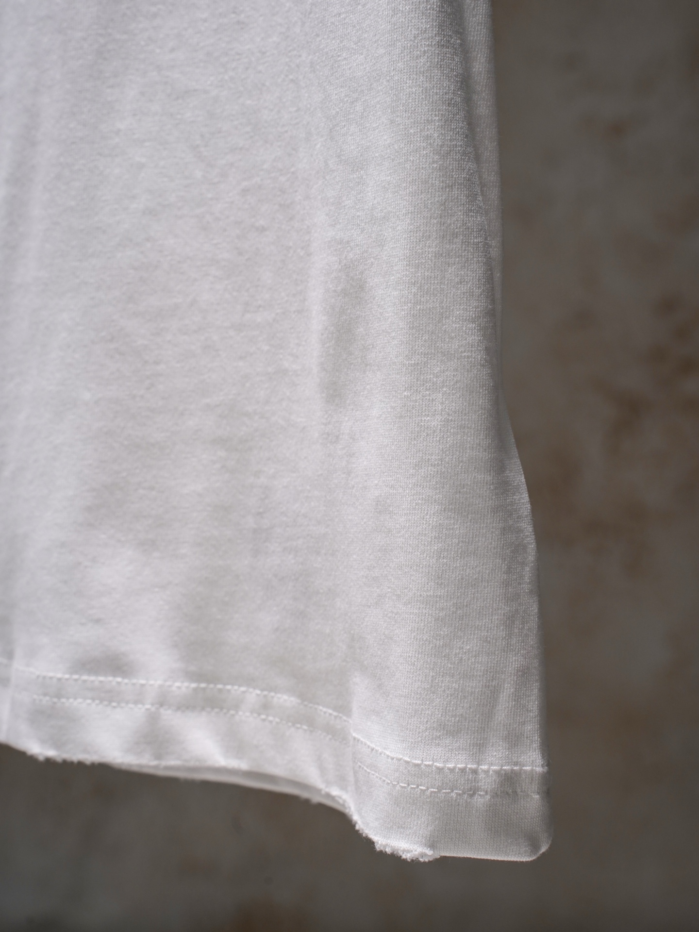 Maison Margiela MAISON MARGIELA马吉拉MM6 刺绣磨破短袖T恤