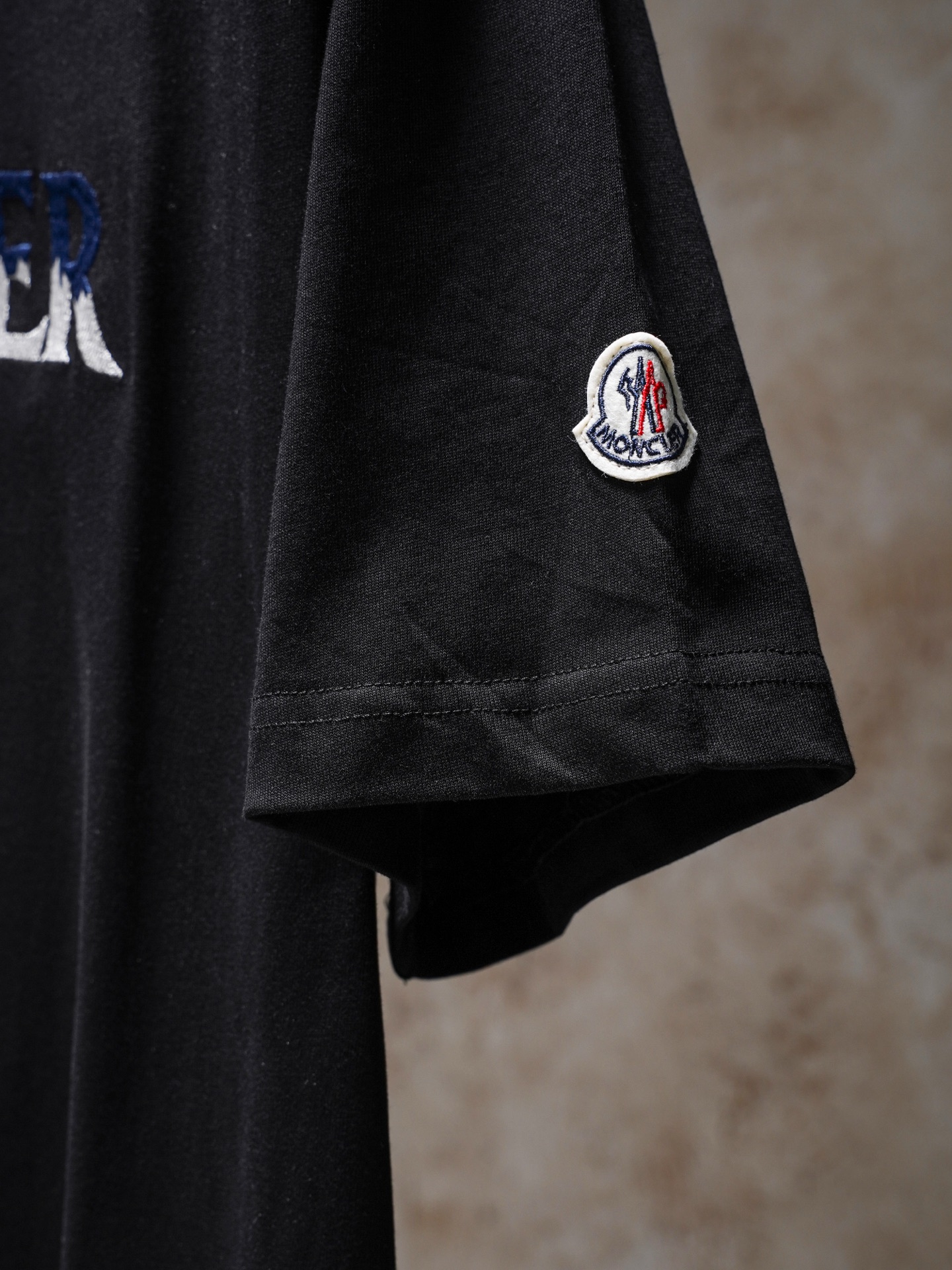 Moncler Moncler/蒙口胸前大logo刺绣短袖T恤
