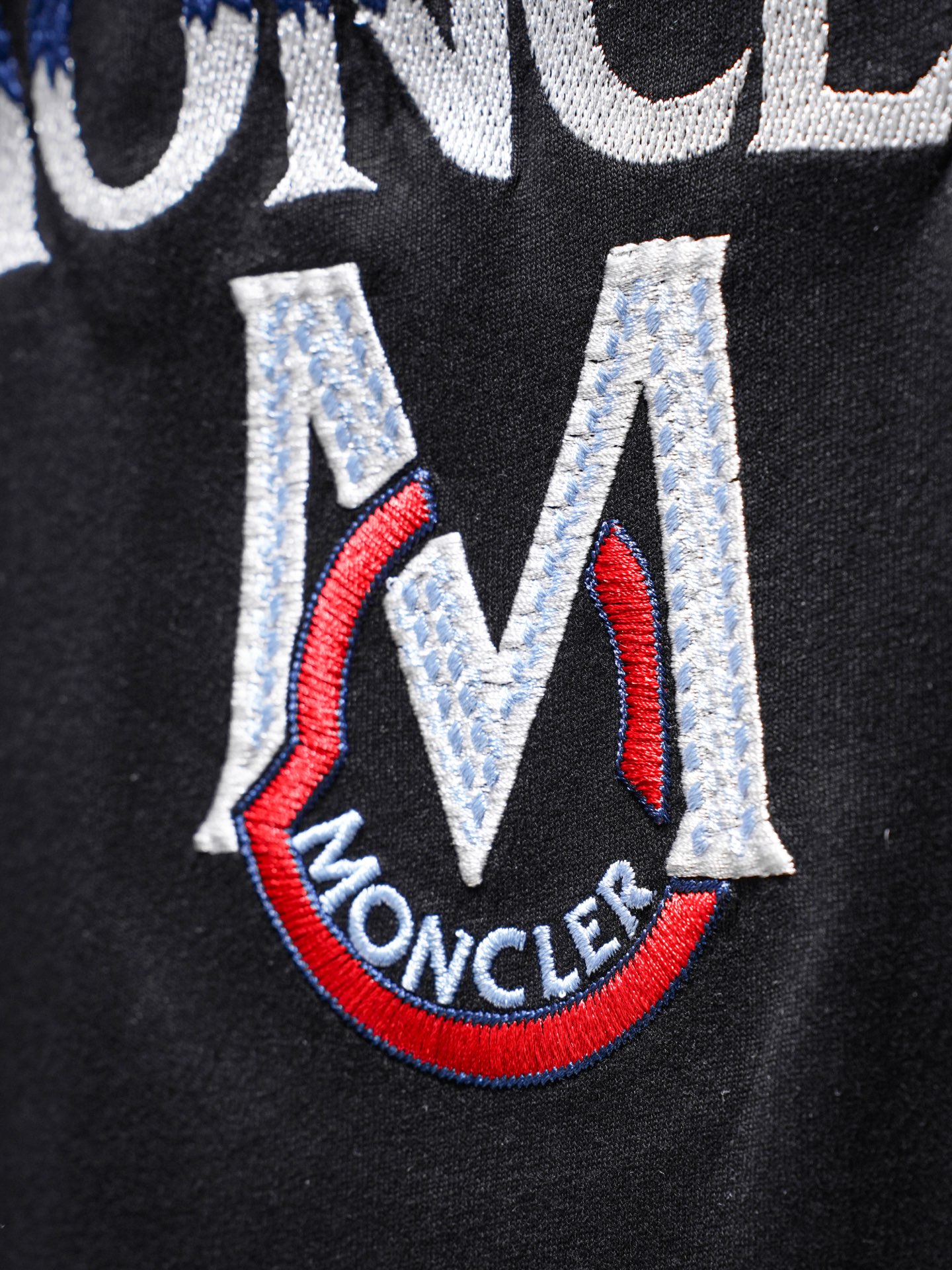Moncler Moncler/蒙口胸前大logo刺绣短袖T恤