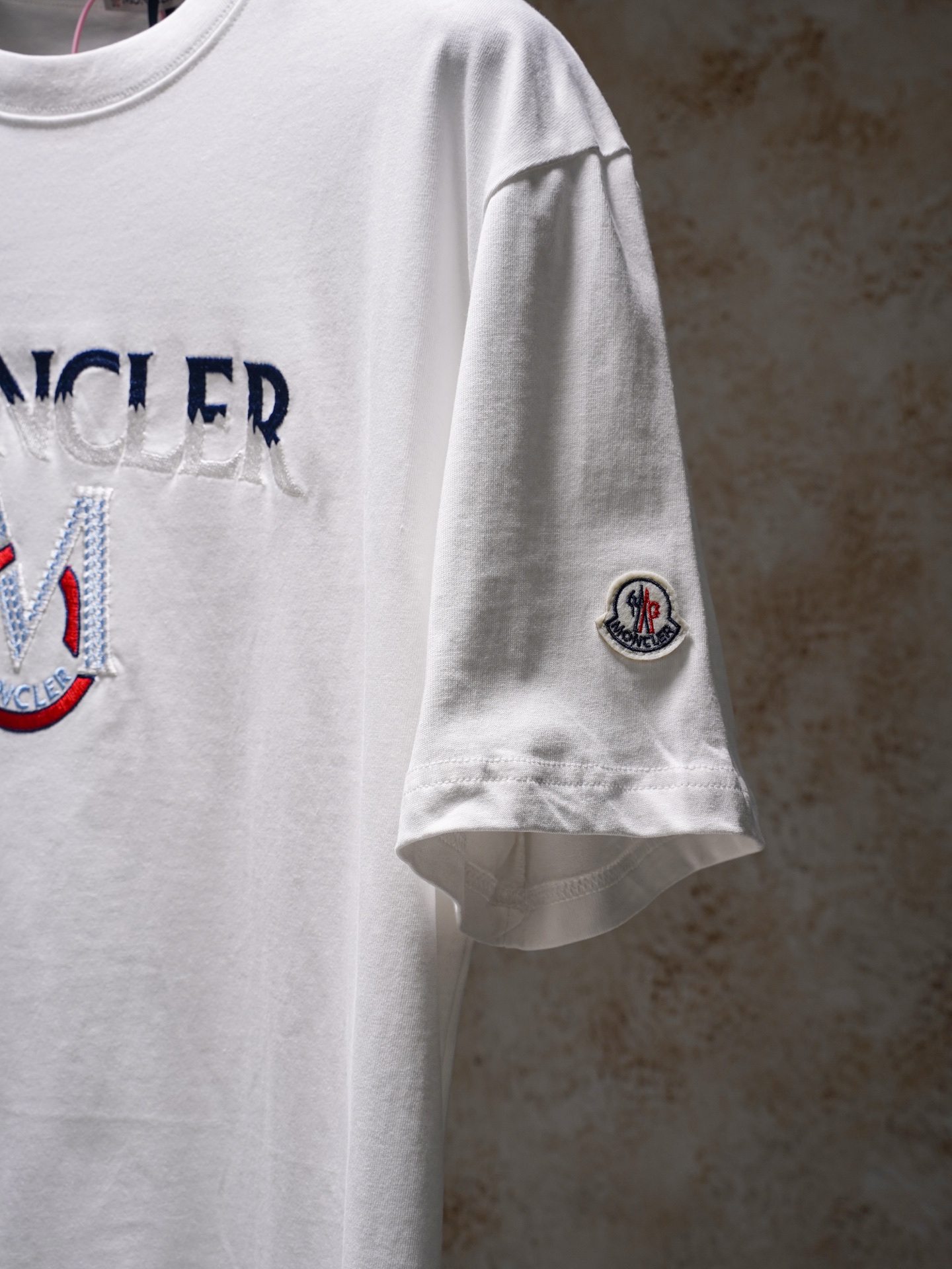 Moncler Moncler/蒙口胸前大logo刺绣短袖T恤