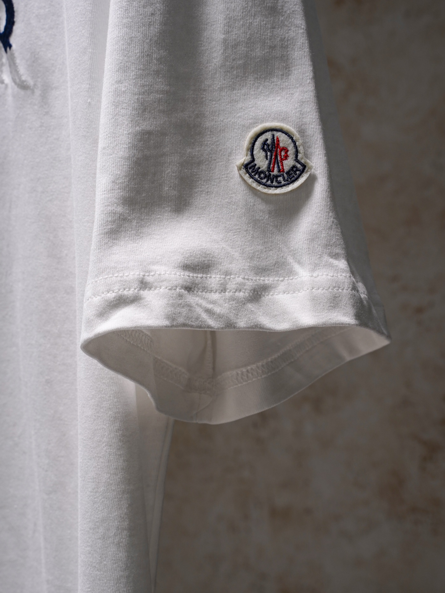 Moncler Moncler/蒙口胸前大logo刺绣短袖T恤