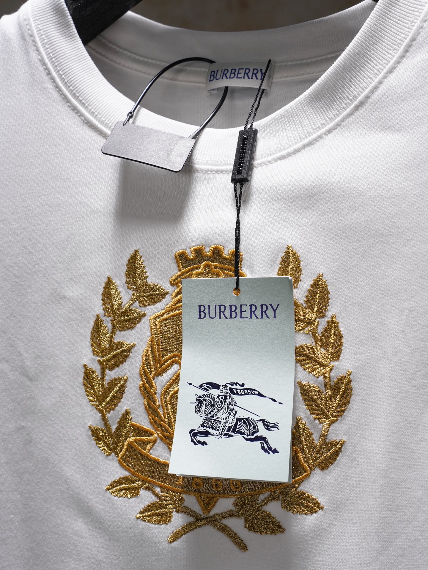 Burberry Burberry巴宝莉 刺绣字母短袖T恤