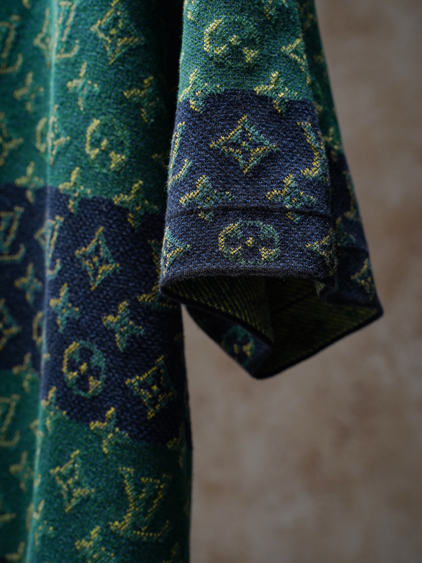 Louis Vuitton LV/路易威登 Monogram条纹老花针织圆领衫