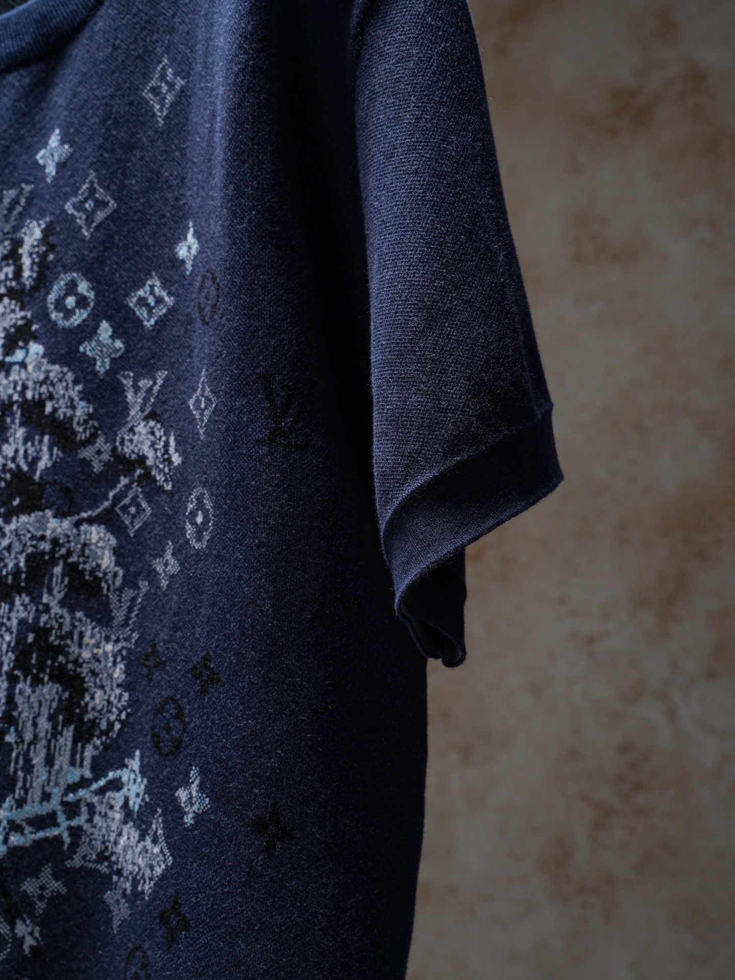 Louis Vuitton 1v 26SS 马年限定字母嵌花毛织短袖