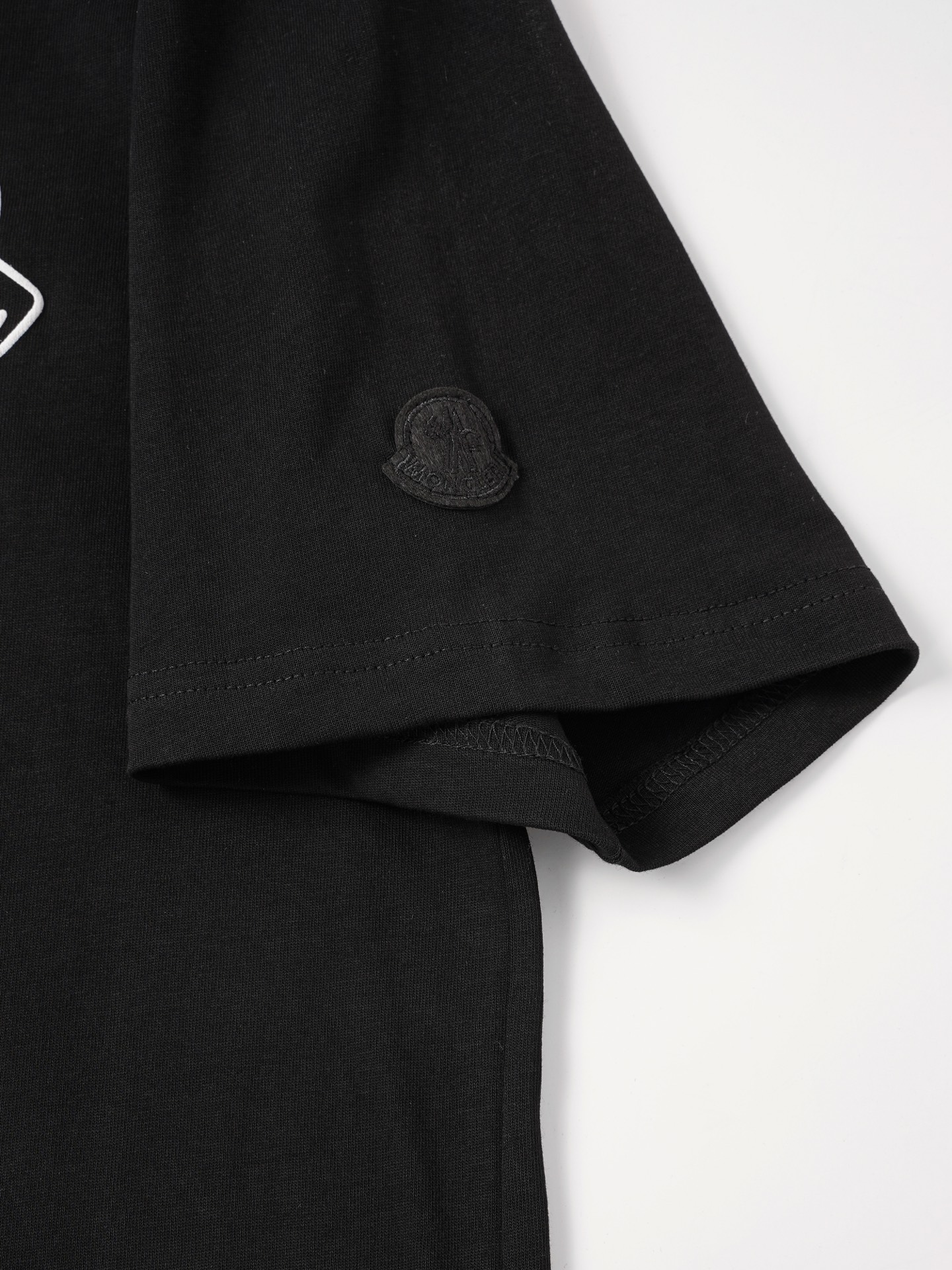 Moncler Moncler/蒙口logo发泡短袖T恤