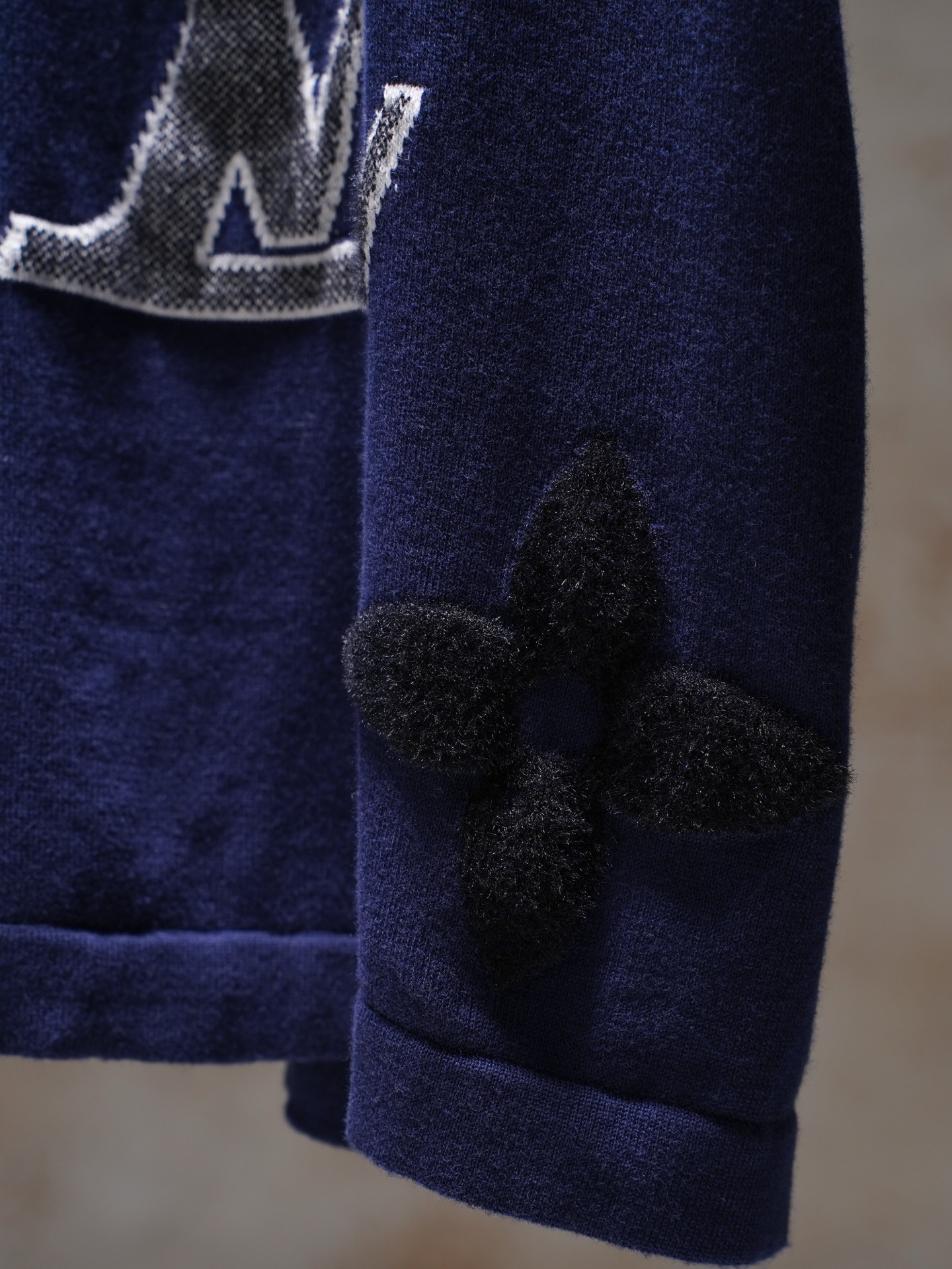 Louis Vuitton 1v 25FW SKI滑雪系列四叶草嵌花毛织短袖