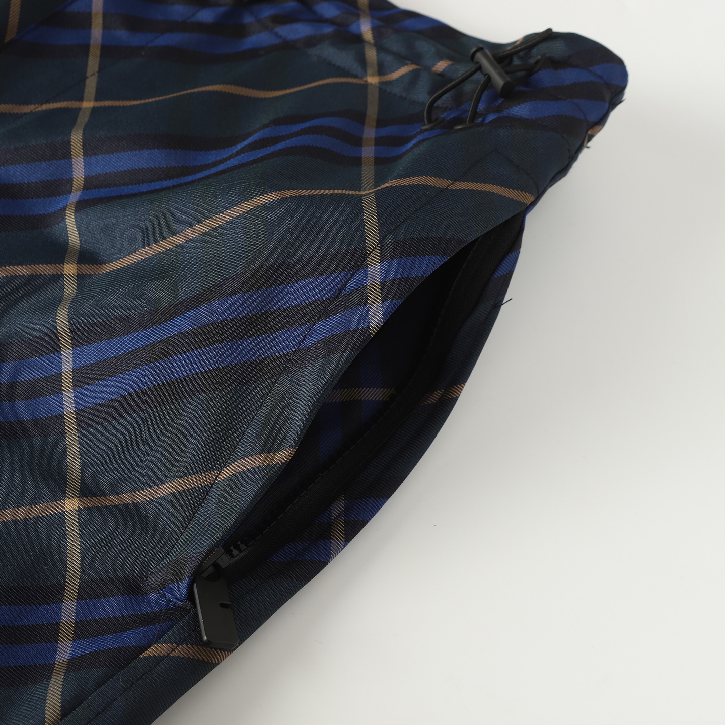Burberry Burberry巴宝莉BBR 菱格纹战马短裤