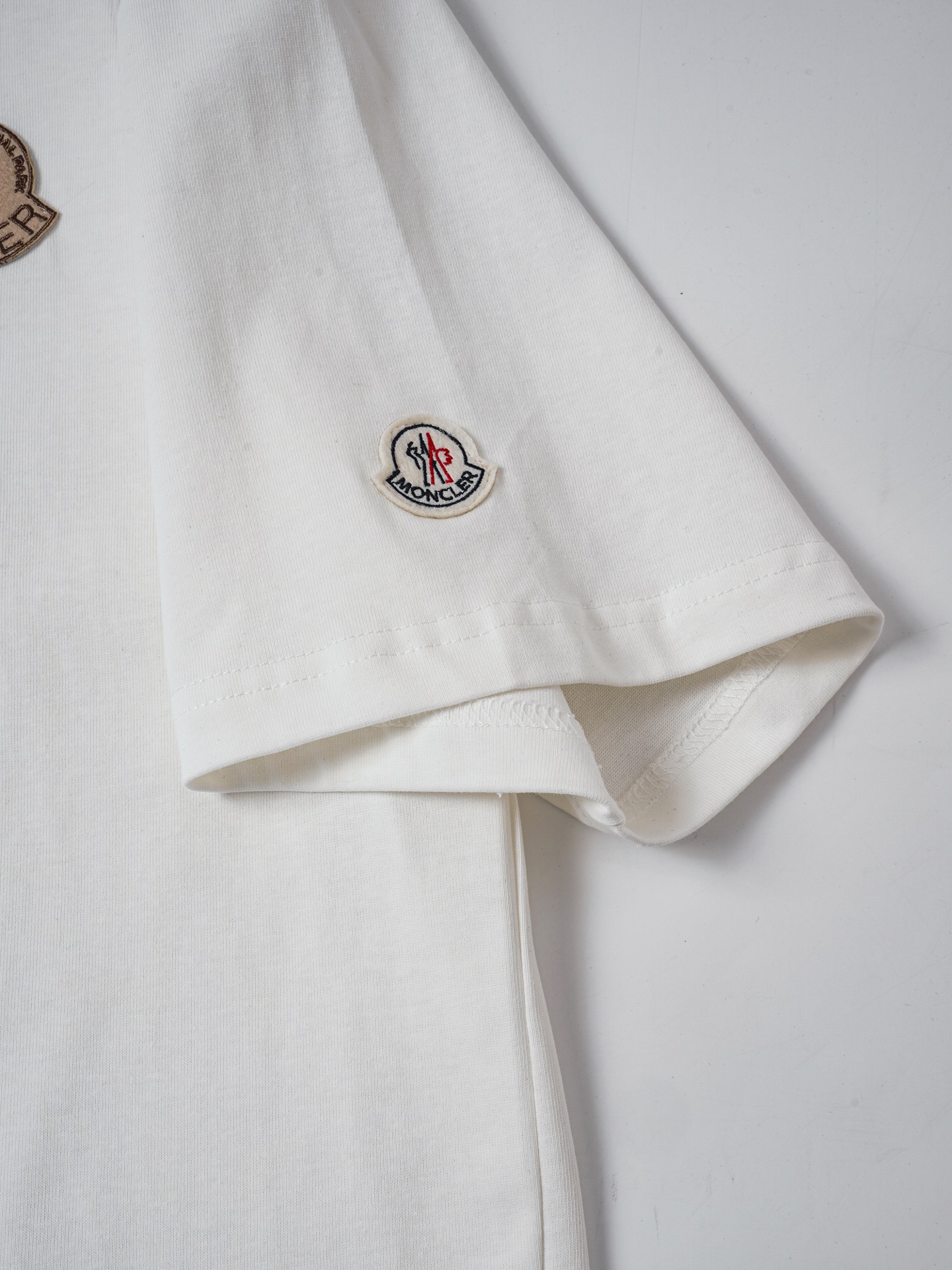 Moncler MONCREL蒙口2026春夏短袖圆领T恤