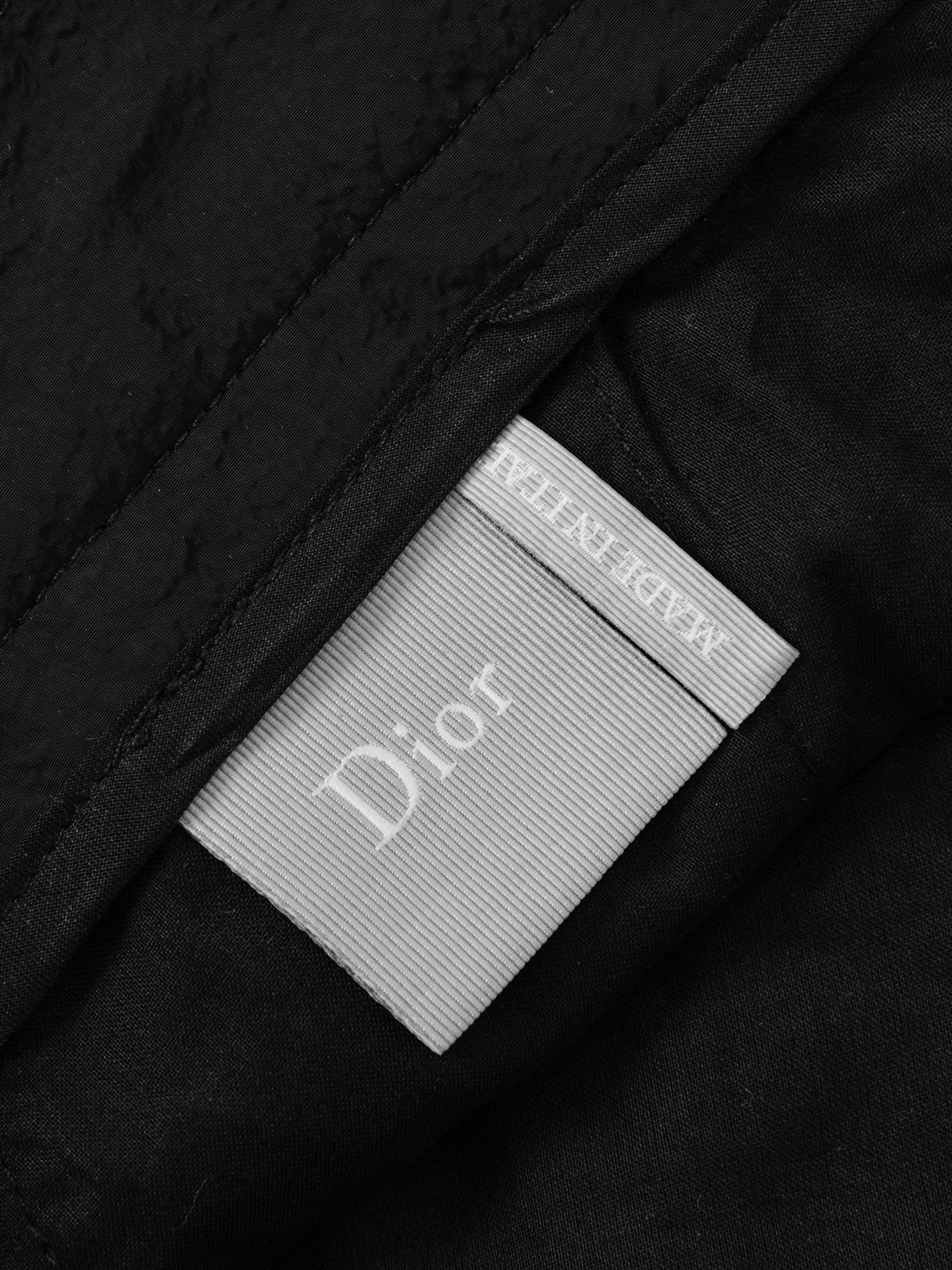 Dior DIOR迪奥26SS字母刺绣徽标纽扣工装短裤