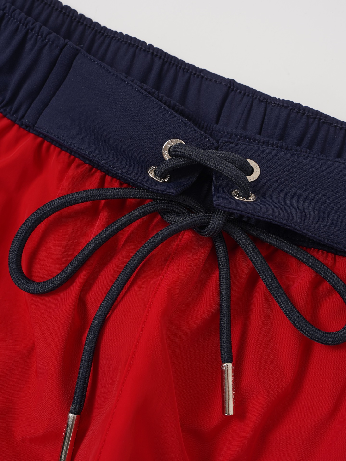 Moncler Moncler 蒙口 logo抽绳系带沙滩短裤