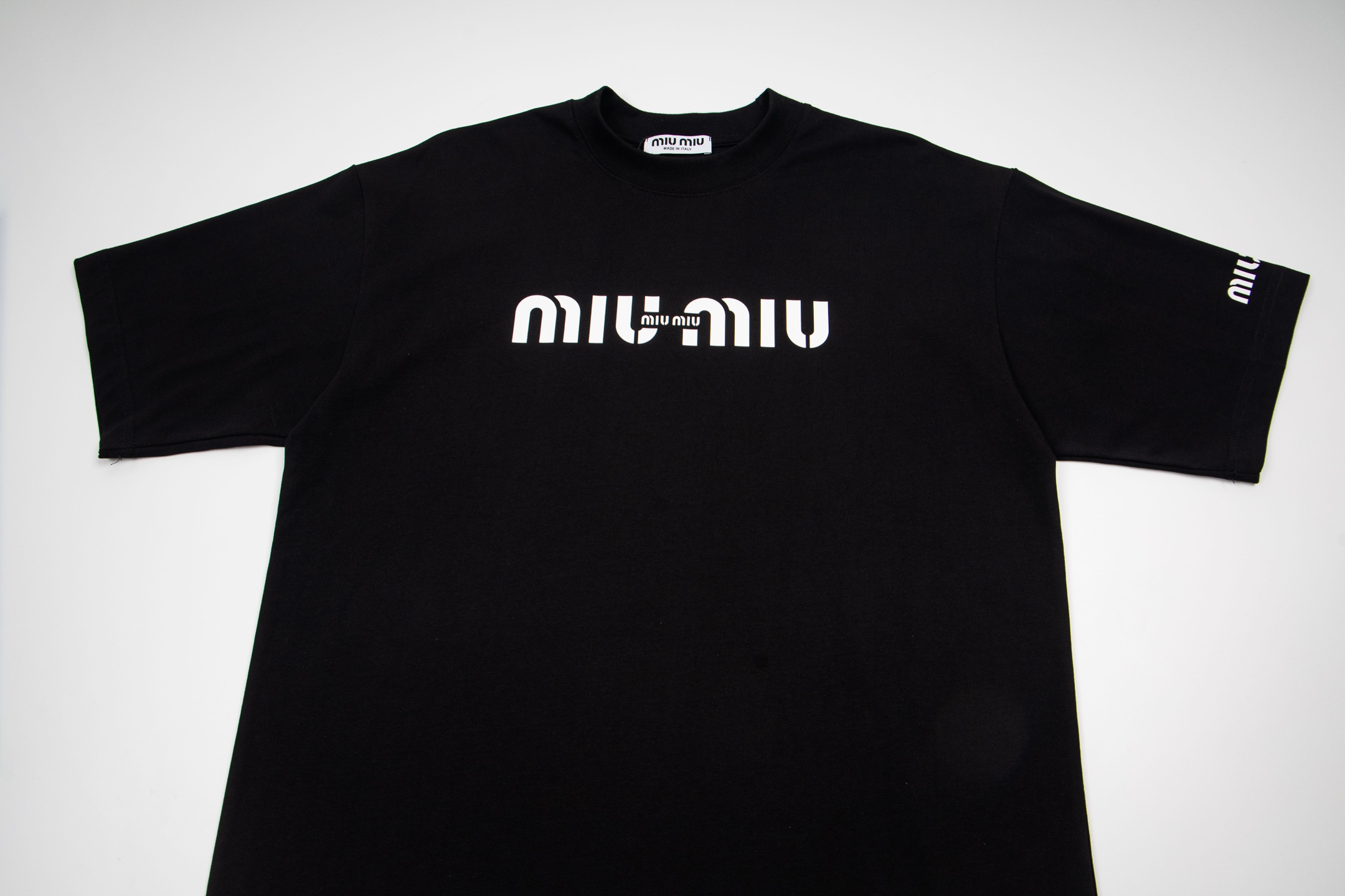 Miu Miu MIU MIU缪缪26SS字母压胶T恤