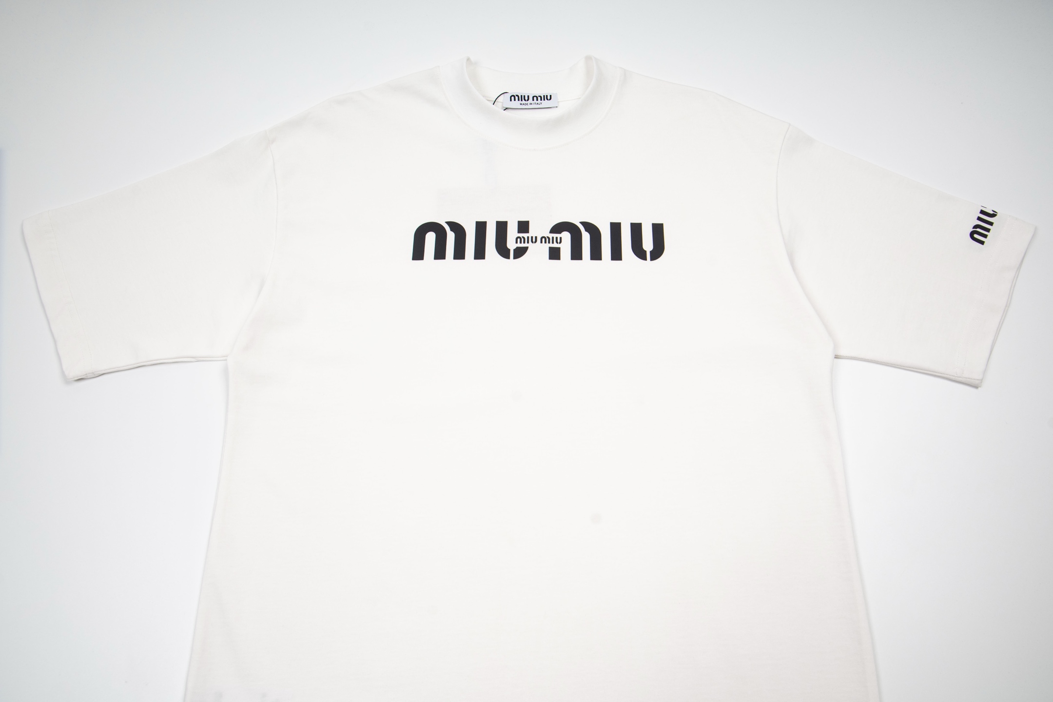 Miu Miu MIU MIU缪缪26SS字母压胶T恤